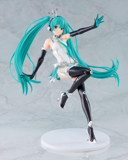 Hatsune Miku GT Project Reincarnation Racing Miku 2013 Version - Image 2