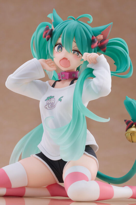 Hatsune Miku Desktop Cute Figure (Cat Ear T Shirt Version) (re-run) - Image 4